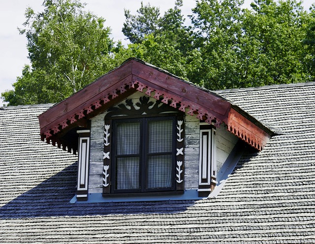 cambridge house with attic